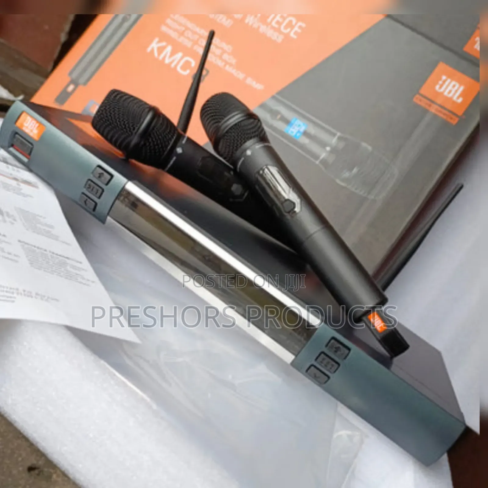 Professional KMC 8 JBL Wireless Microphone
