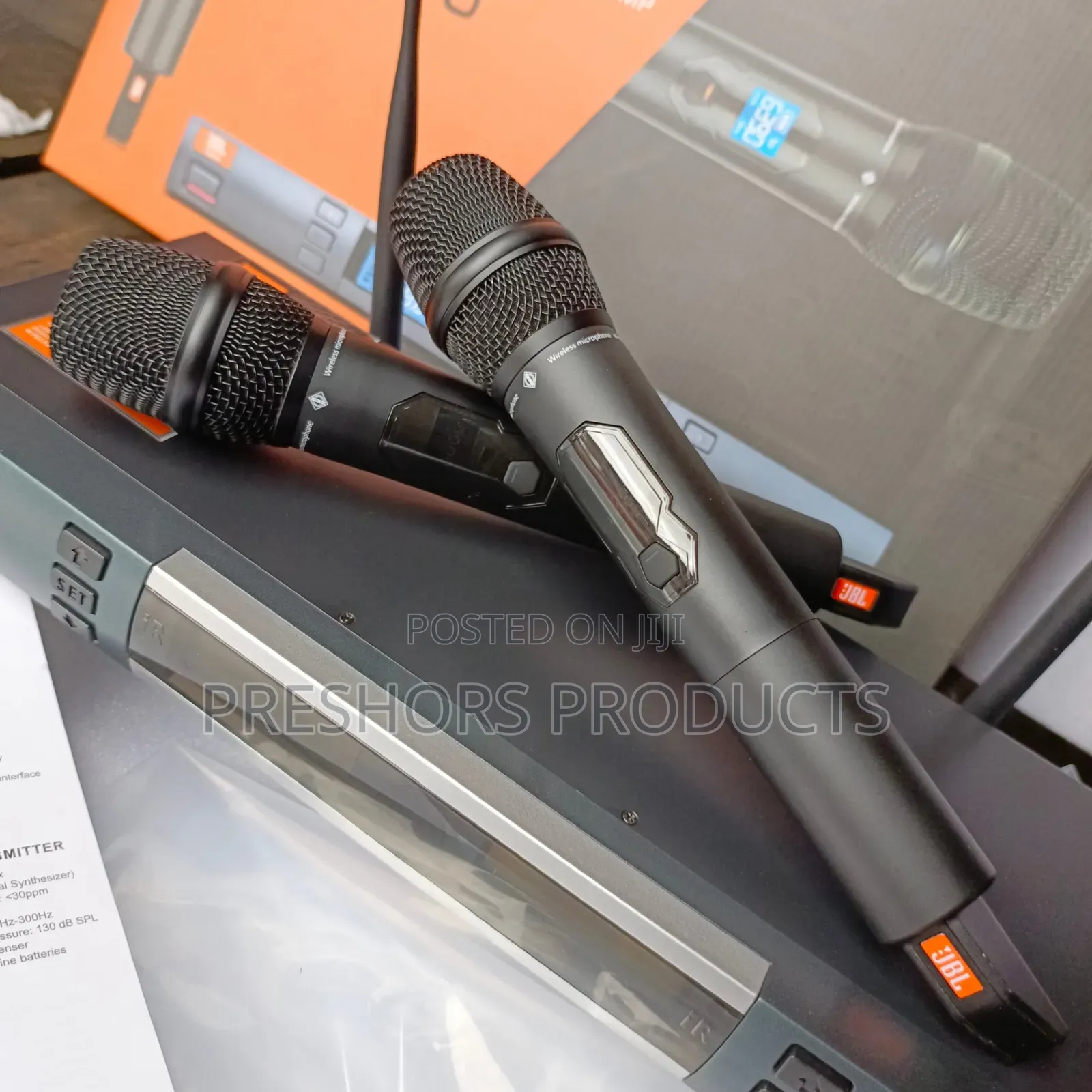 Professional KMC 8 JBL Wireless Microphone