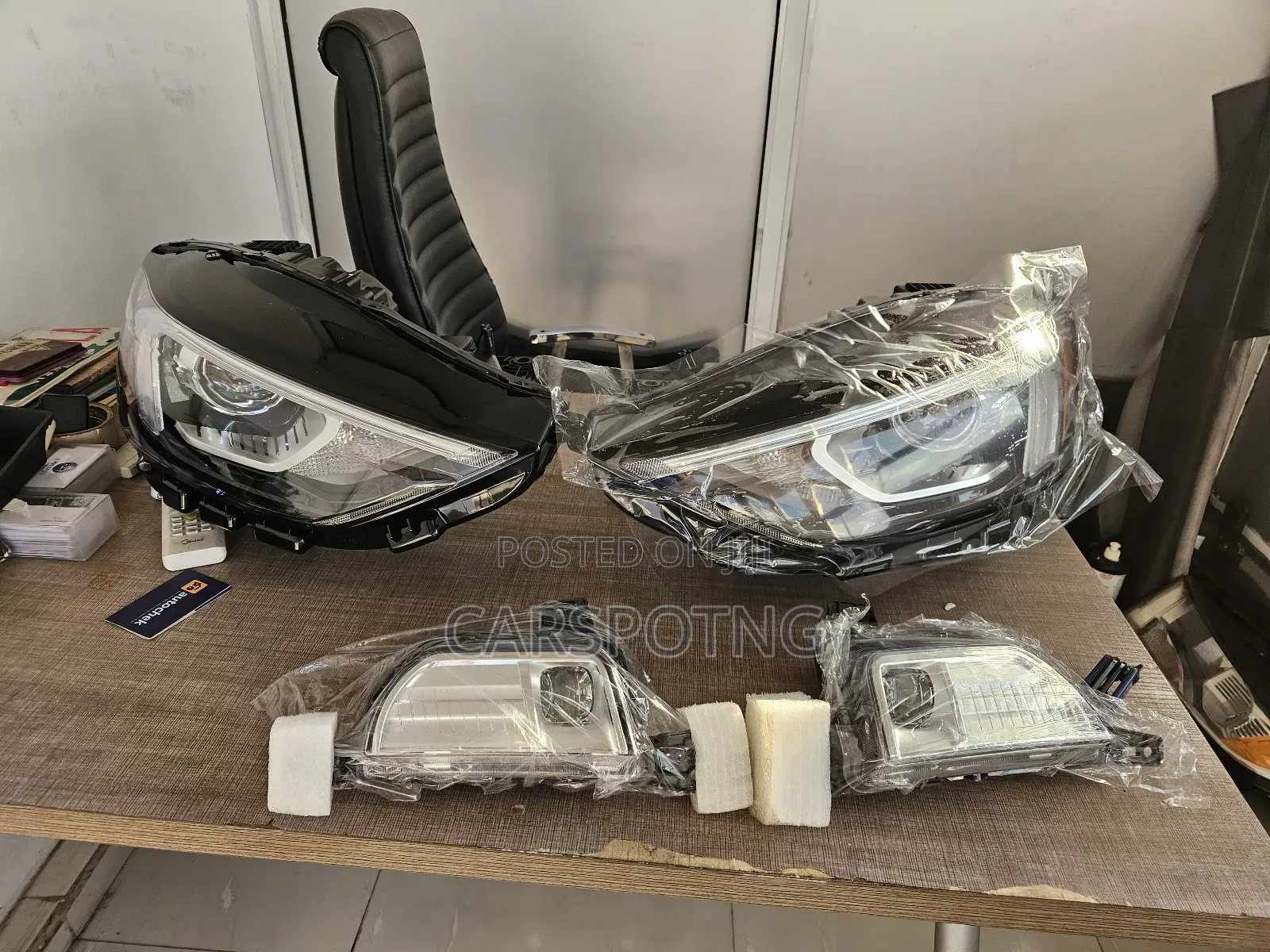2020 Ford Edge Headlight
