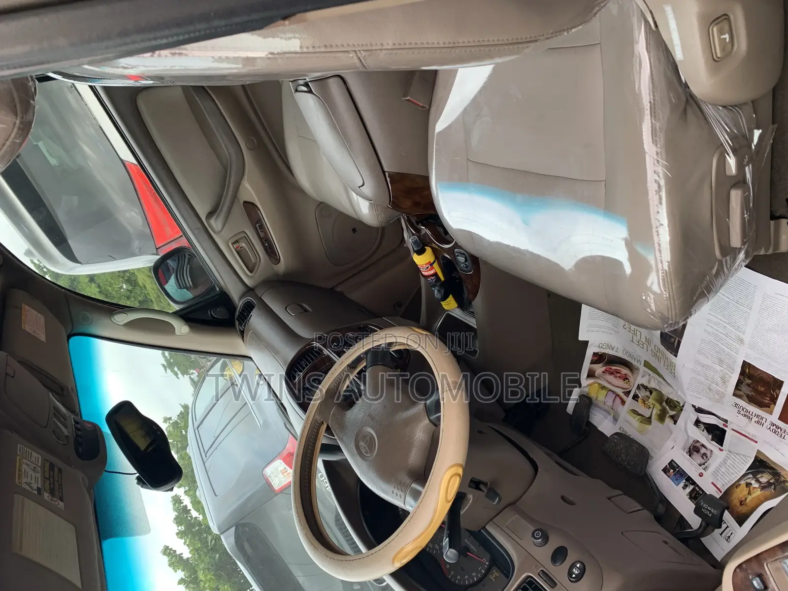Toyota Sequoia 2004 Gold