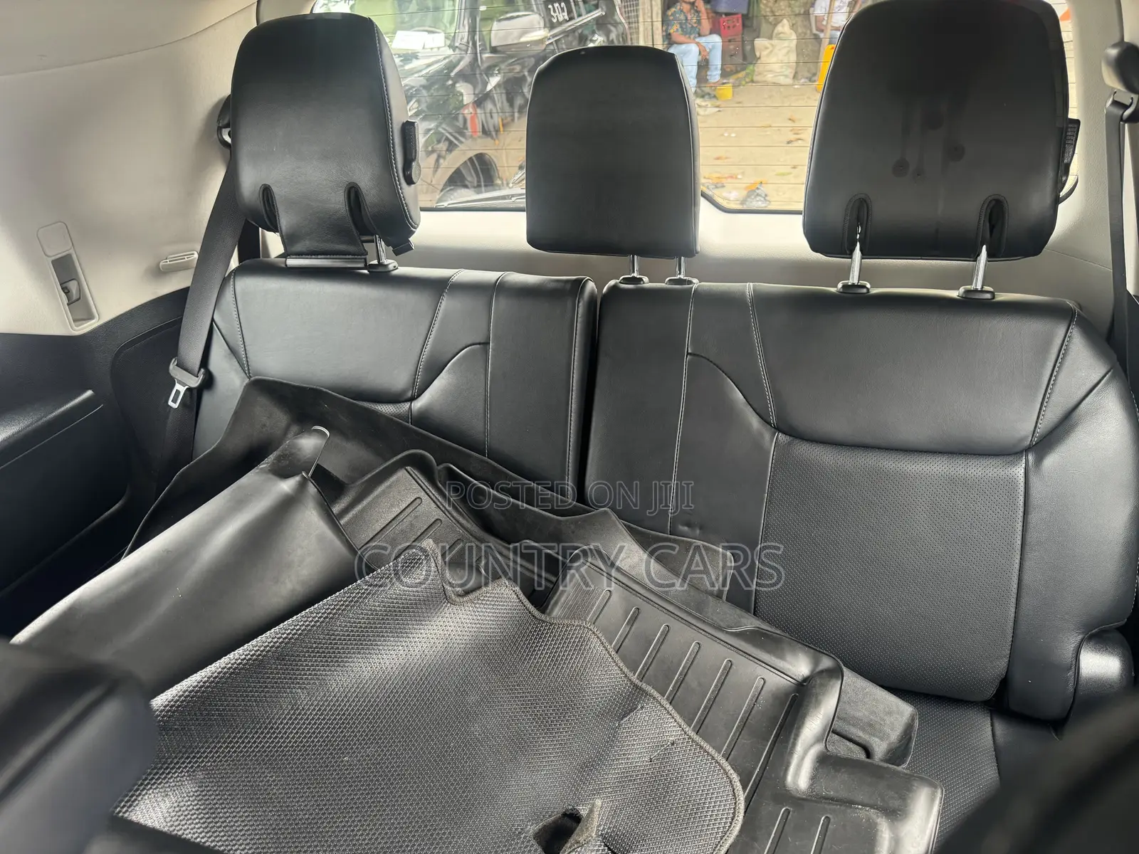 Lexus LX 570 AWD 2014 Gray