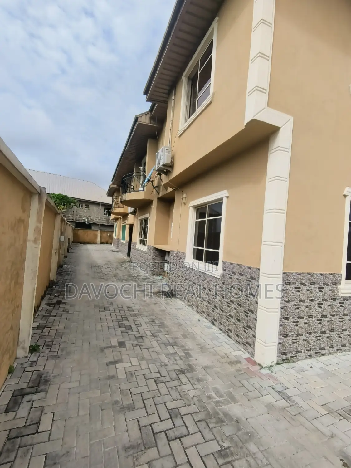 3bdrm Duplex in Sangotedo Ajah for rent