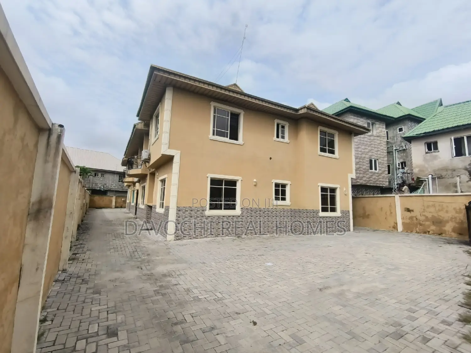 3bdrm Duplex in Sangotedo Ajah for rent