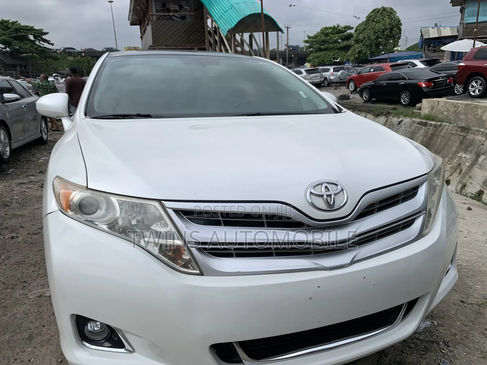 Toyota Venza AWD 2010 White