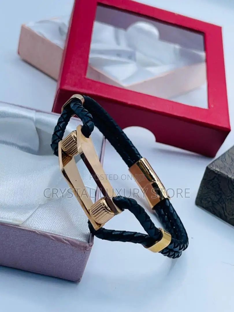 Top Quality Luxury Hand Bangle