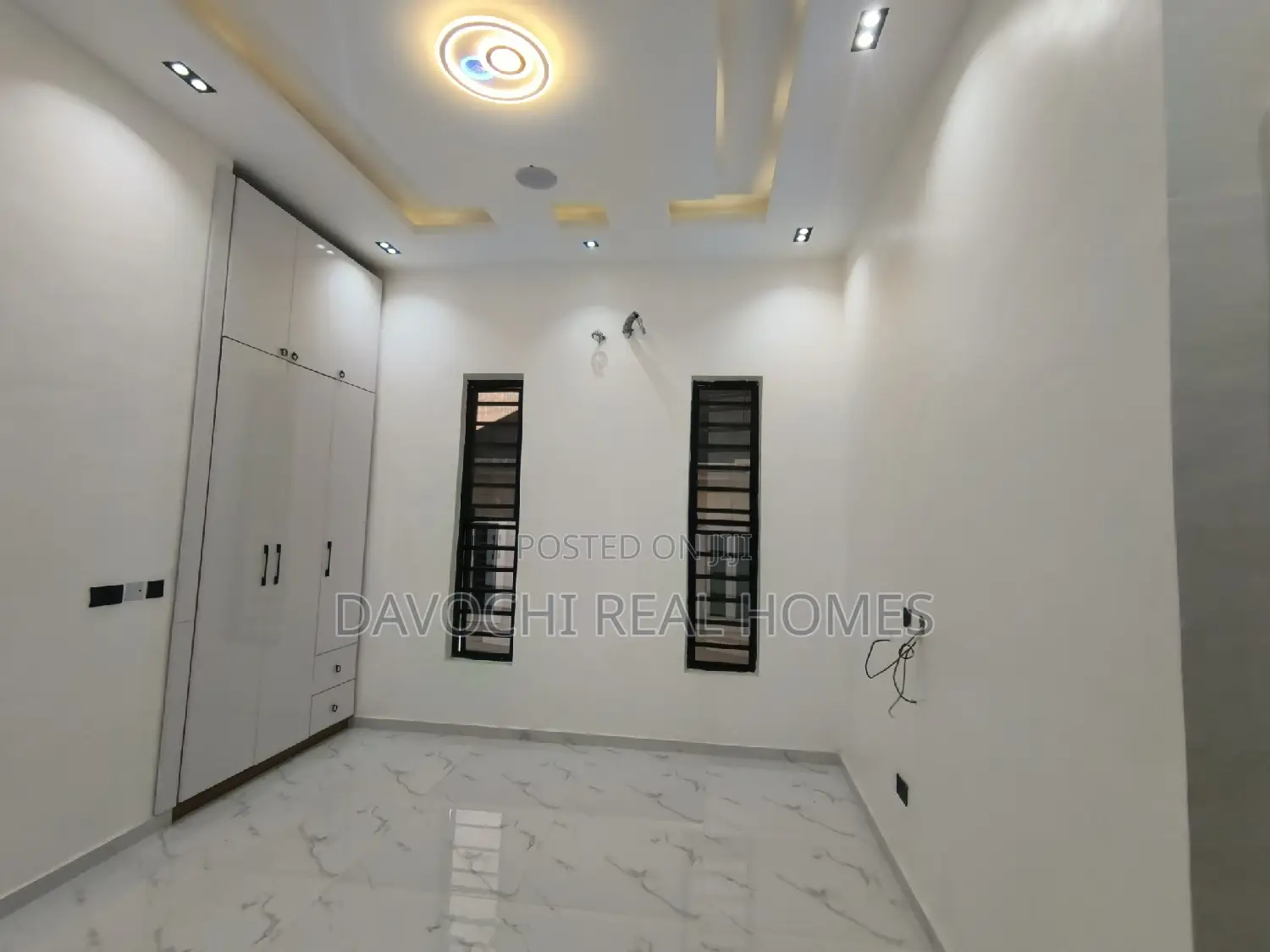 5bdrm Duplex in Ikate, Lekki for sale