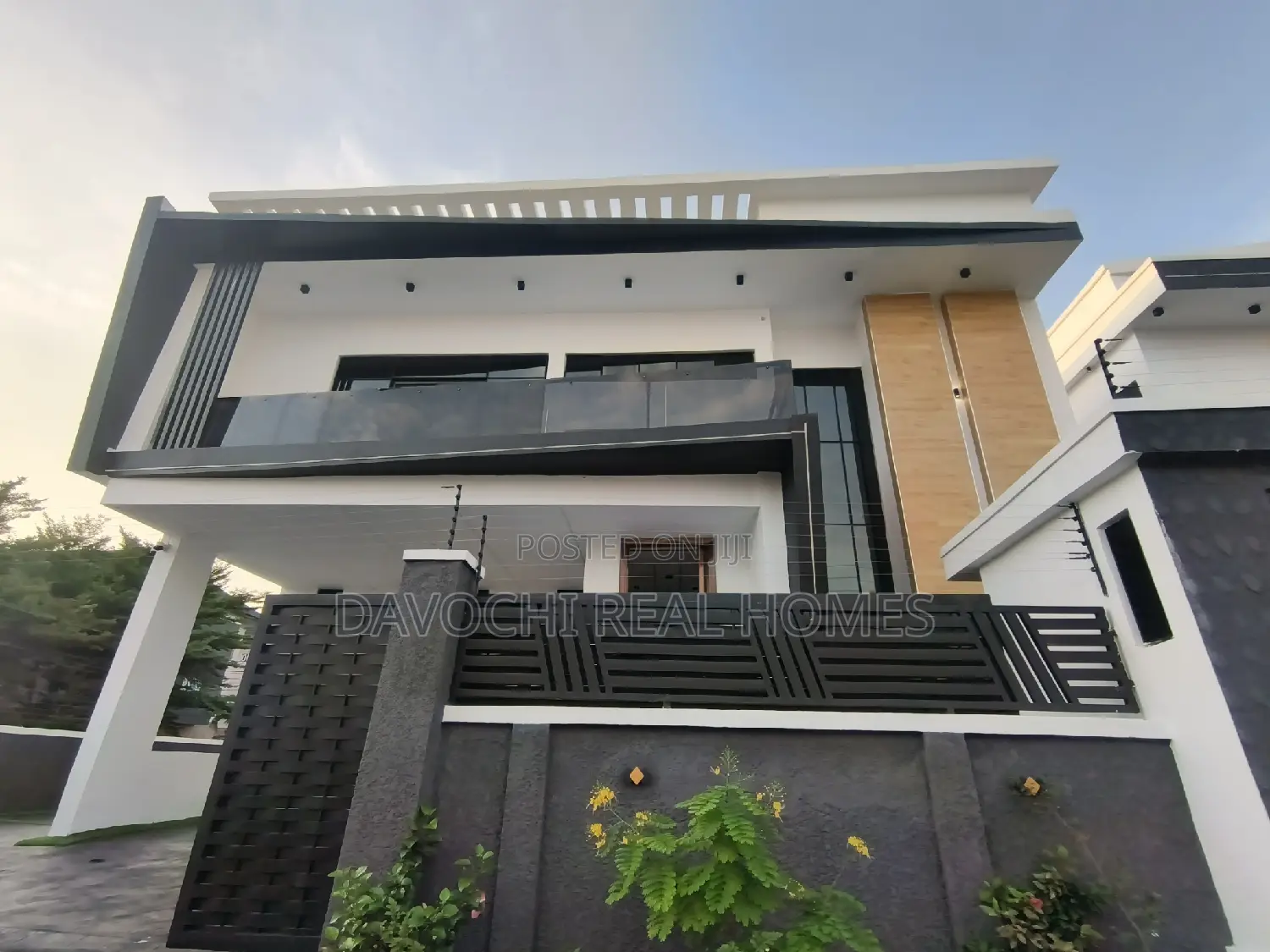 5bdrm Duplex in Ikate, Lekki for sale