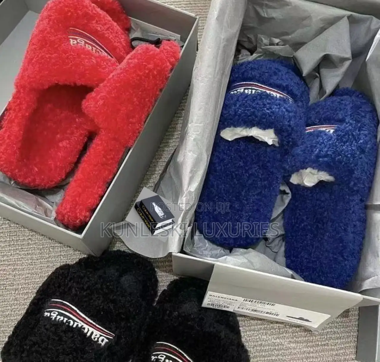 Original Balenciaga Furry Slides Collections