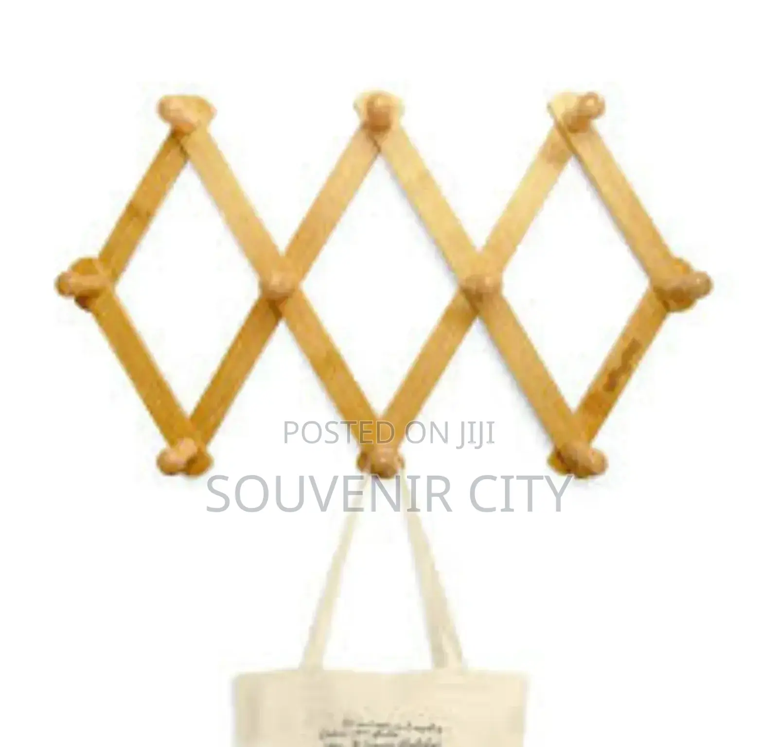 Expandable Wooden Hanger