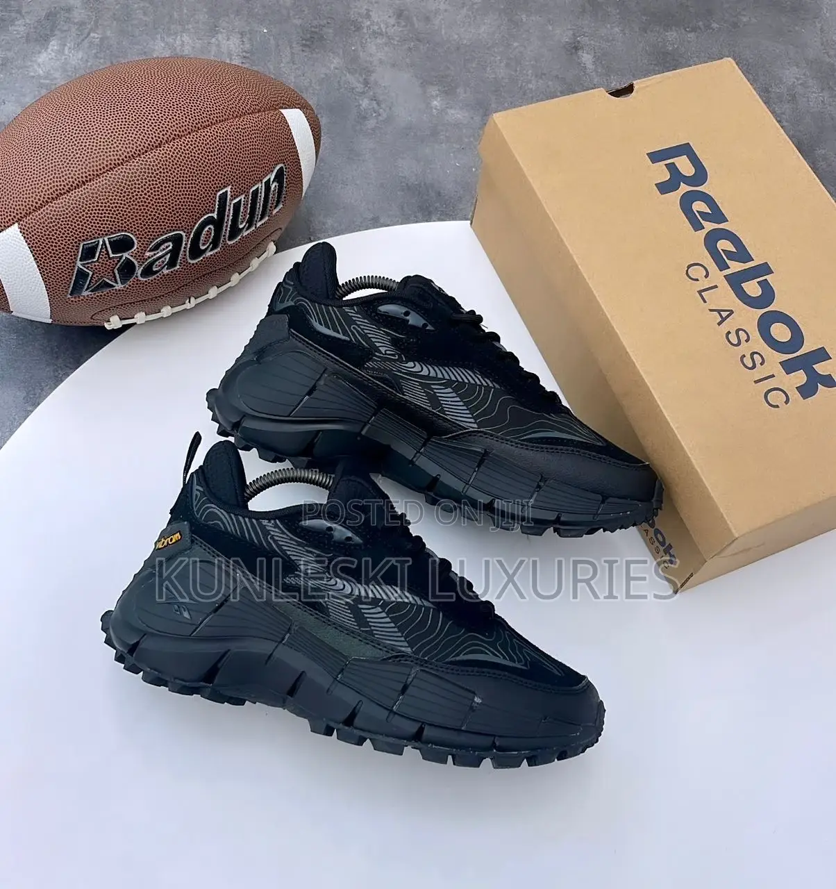 Original Reebok Zig Kinetica 2.5 Edge Vibram Sneakers