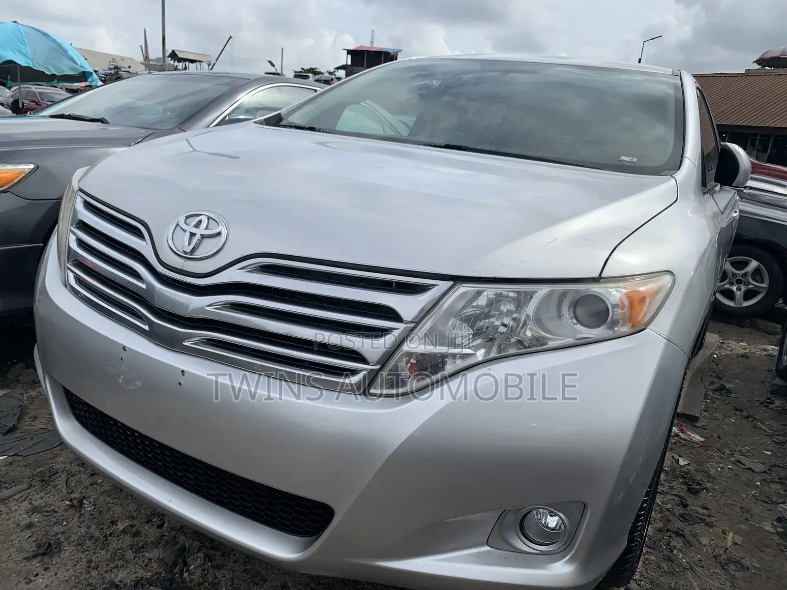Toyota Venza AWD 2010 Silver