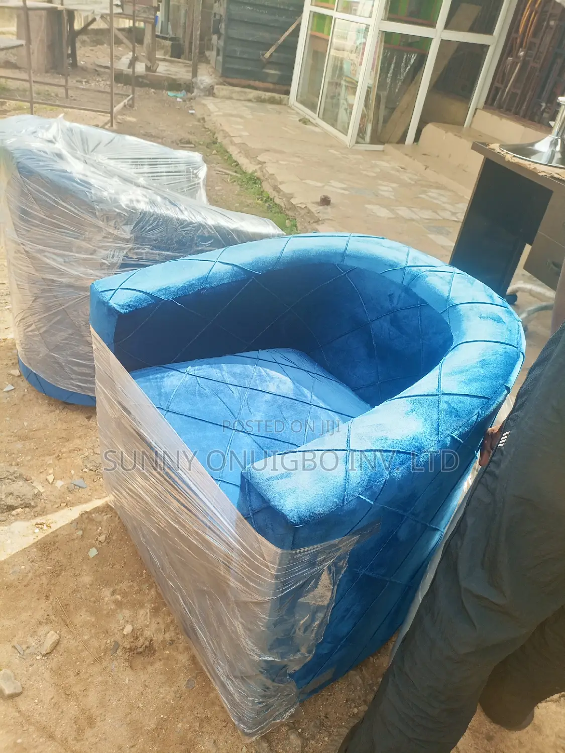 Single Bucket Sofa Chairs in Abeokuta