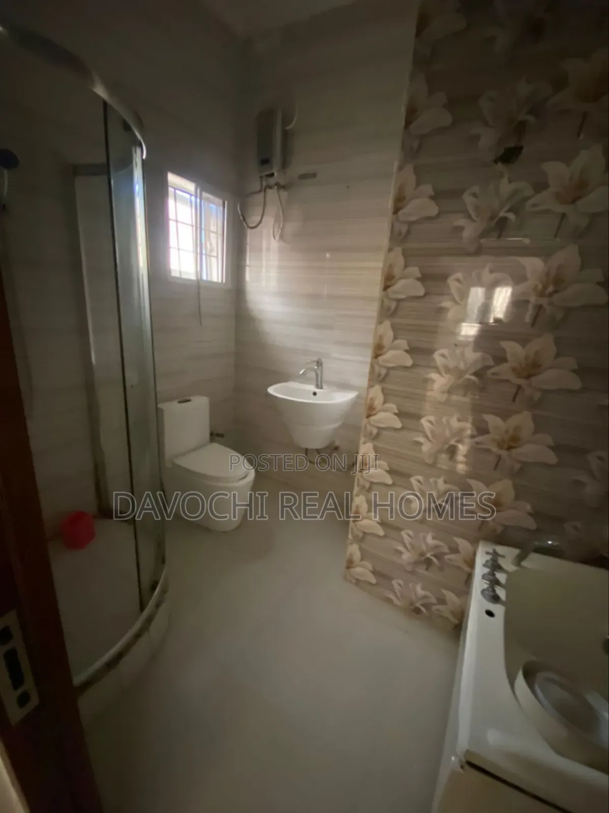 4bdrm Duplex in Ologolo, Lekki for rent