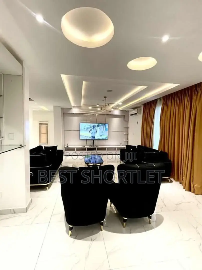 Luxury Party Apartments With Pool