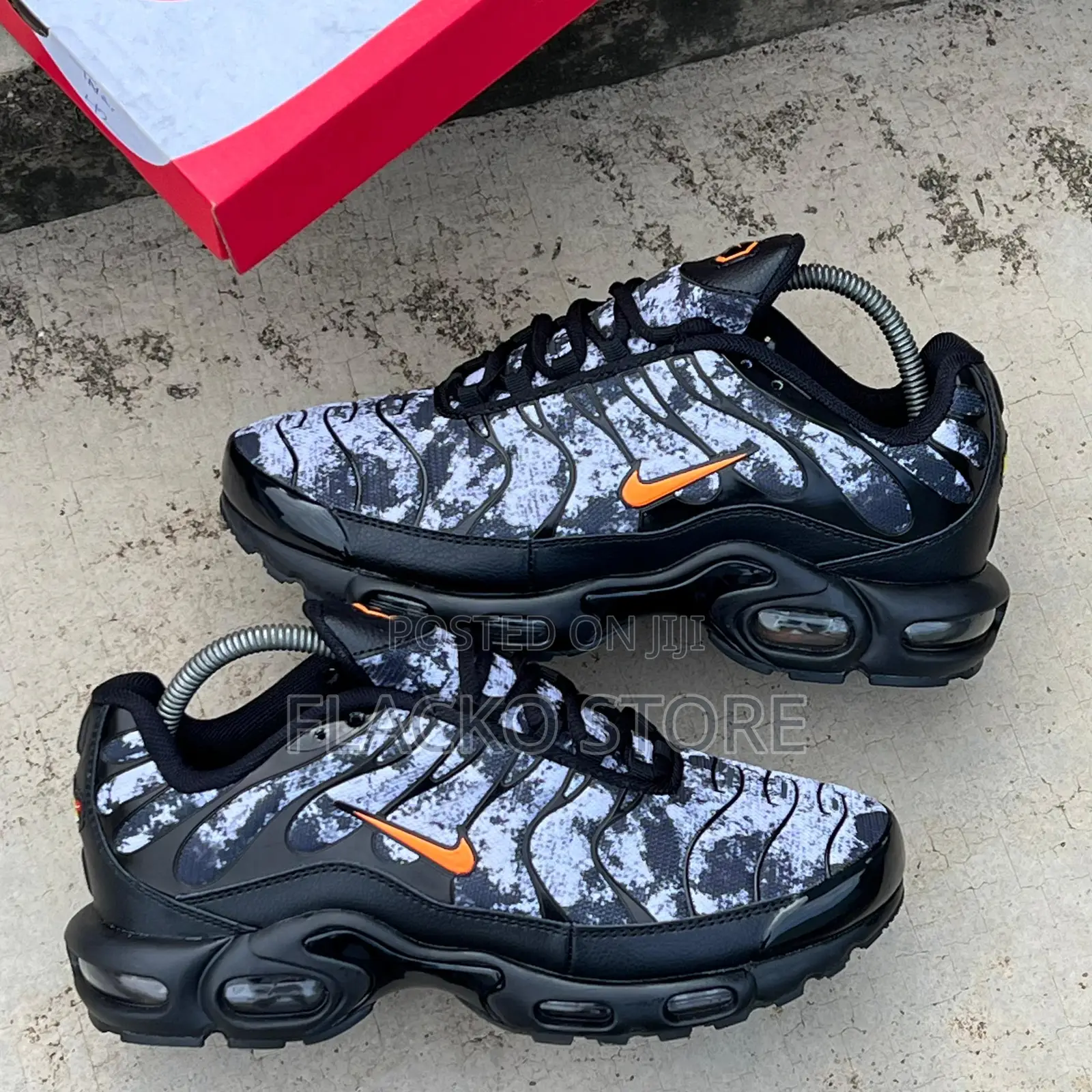 Original Nike Airmax Plus Black Camouflage Sneakers