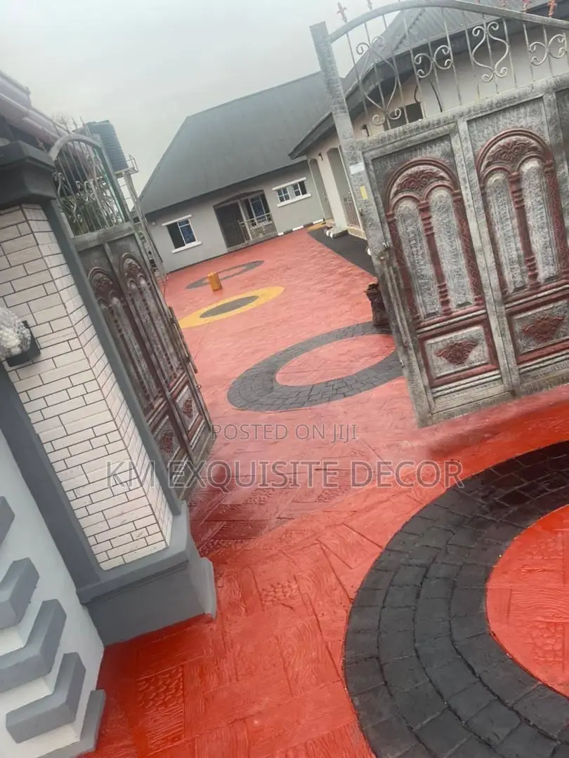 Woodframe Concrete Stamped Floor