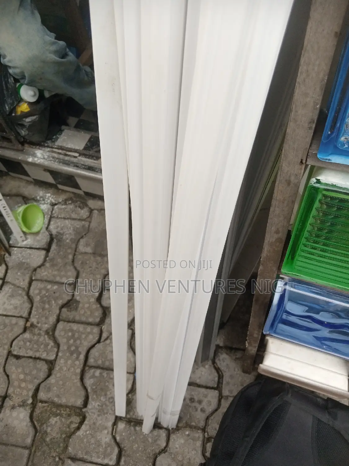 PVC/WPC Acrylic Wall Cornice Bar.