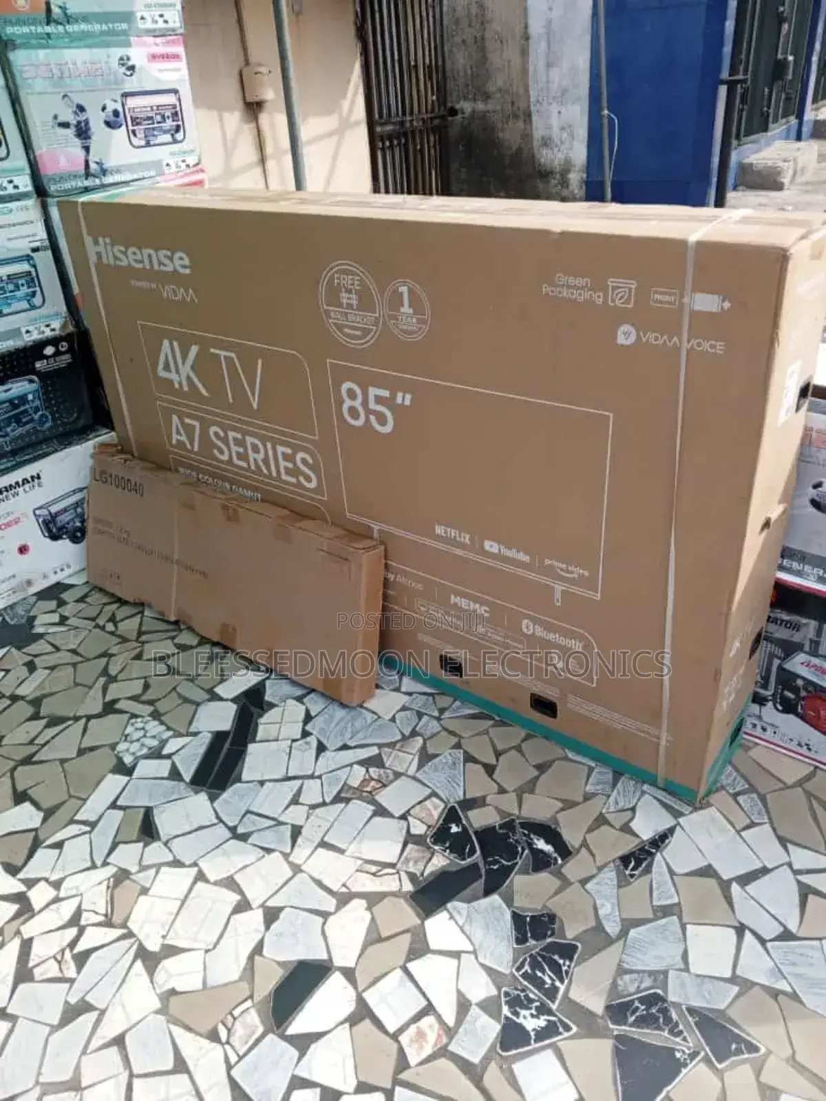 Hisense Smart Full Version 85inches Television Flameles Body