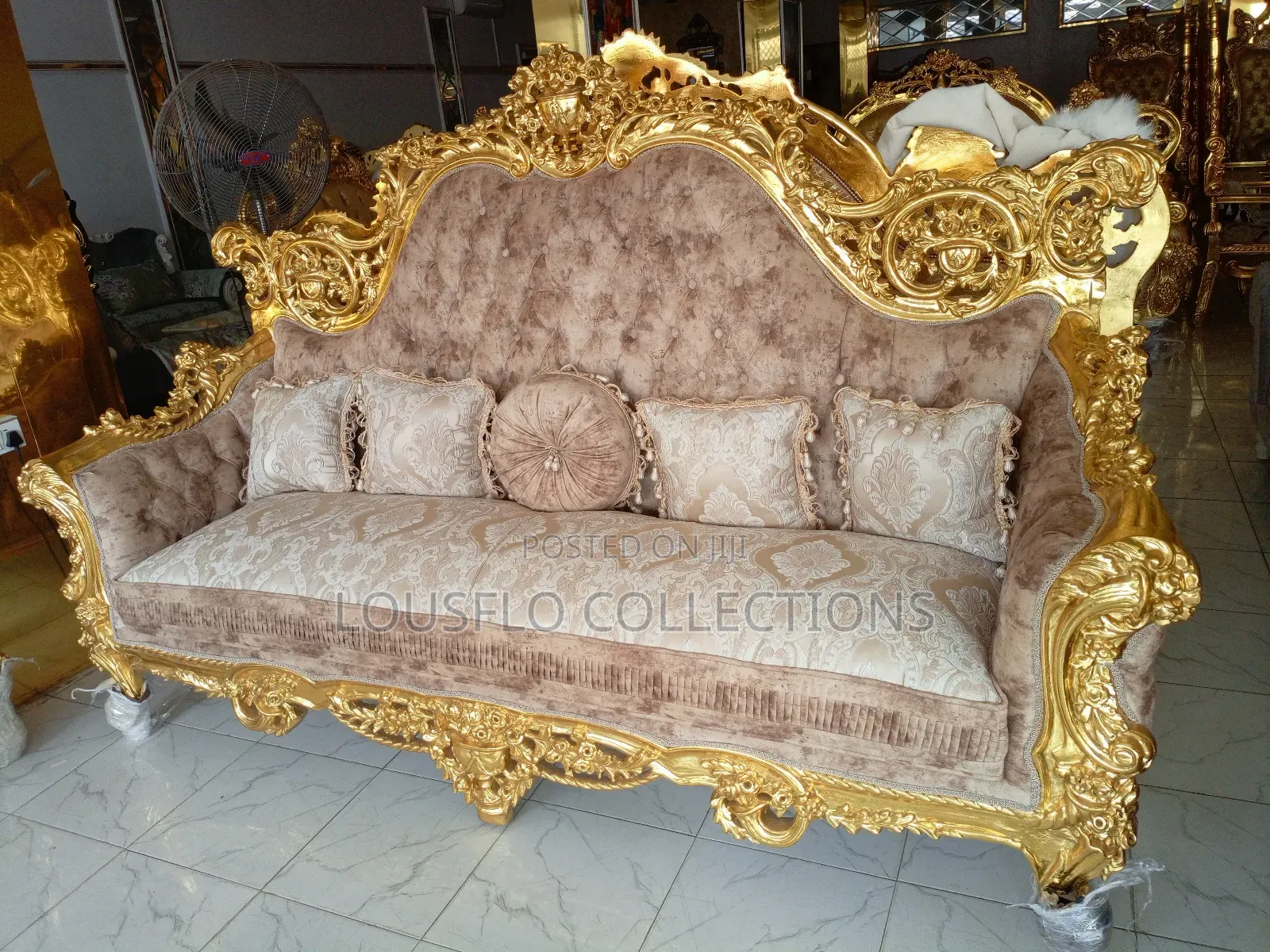 High Quality 8 Seaters Italian Fabric Sofa 