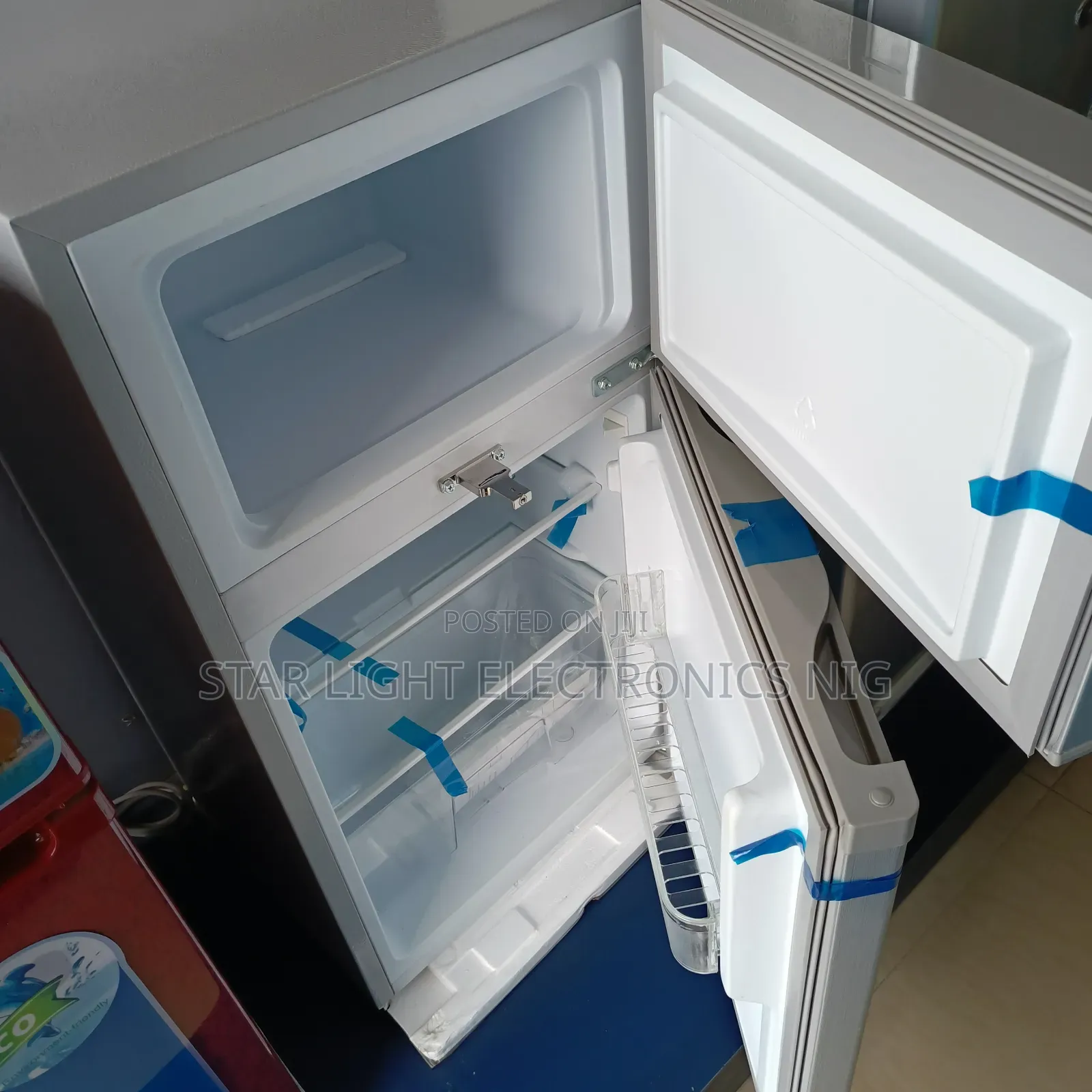 Double Door Refrigerator Polystar 1