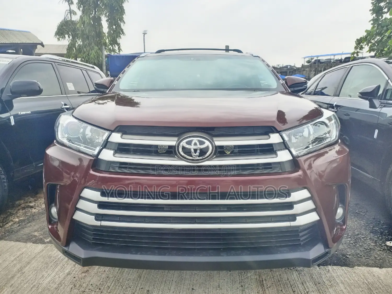 Toyota Highlander 2015 Red