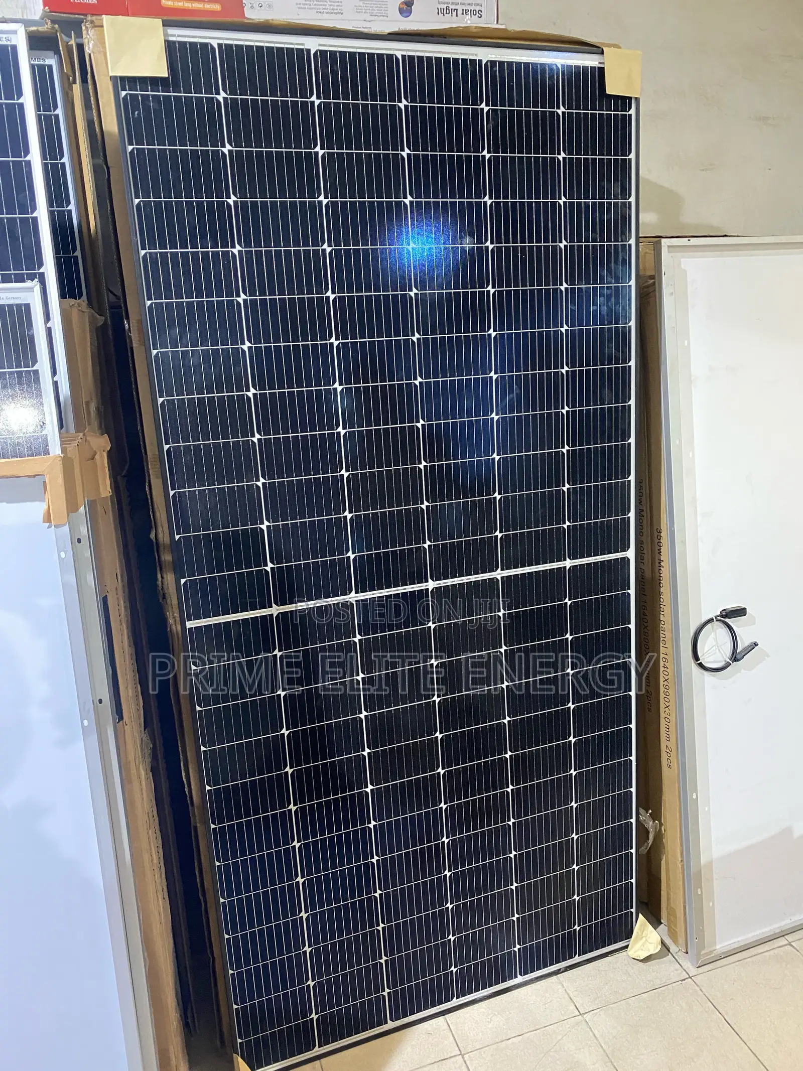 500w Mono-crystalline Solar Panels, Half-cut