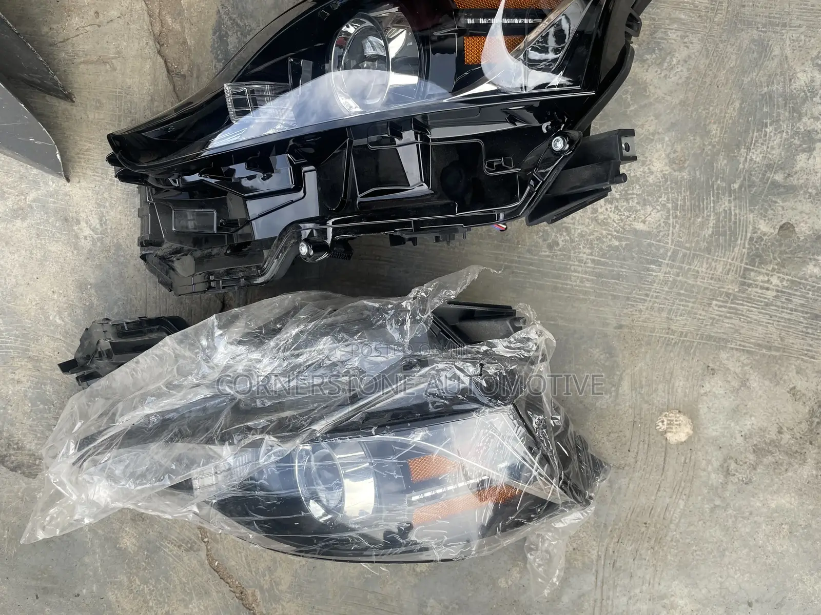 Head Lamp Is 250 2020