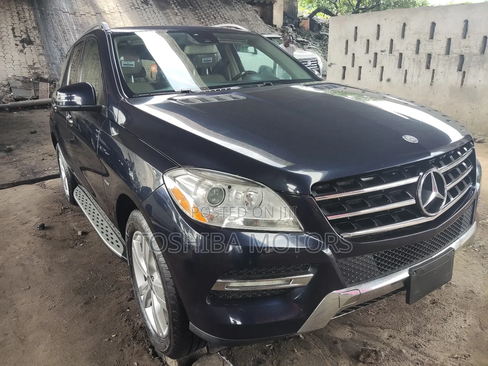 Mercedes-Benz M Class 2014 Blue