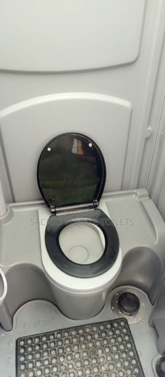 Portable Comfort: Mobile Toilets Delivered to Your Door