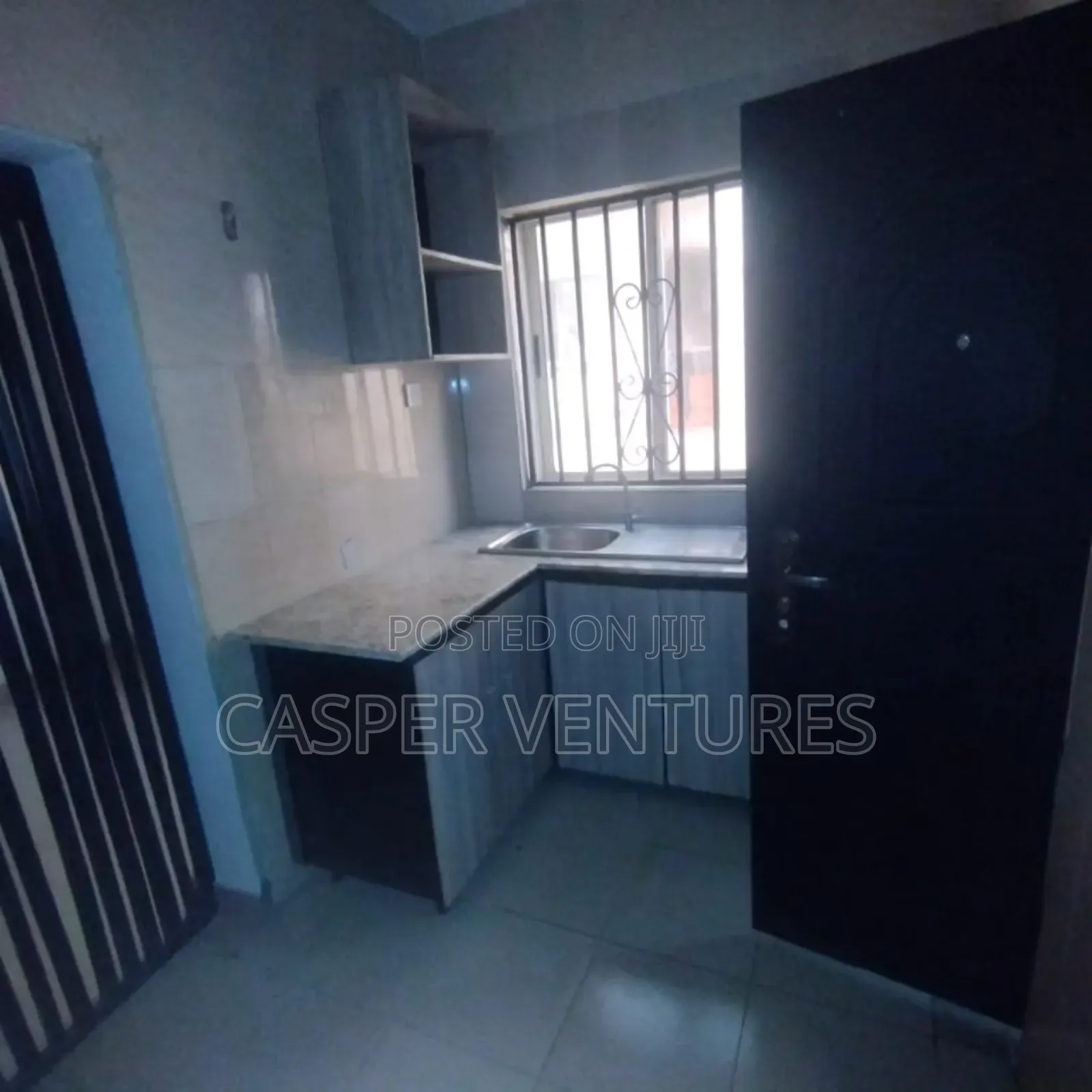 1bdrm Room & Parlour in Elegushi, Ikate for rent
