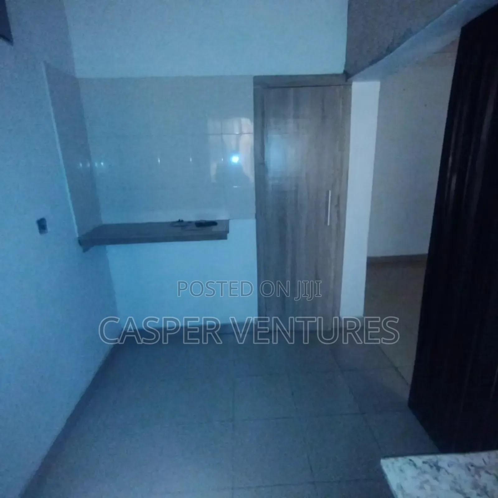 1bdrm Room & Parlour in Elegushi, Ikate for rent