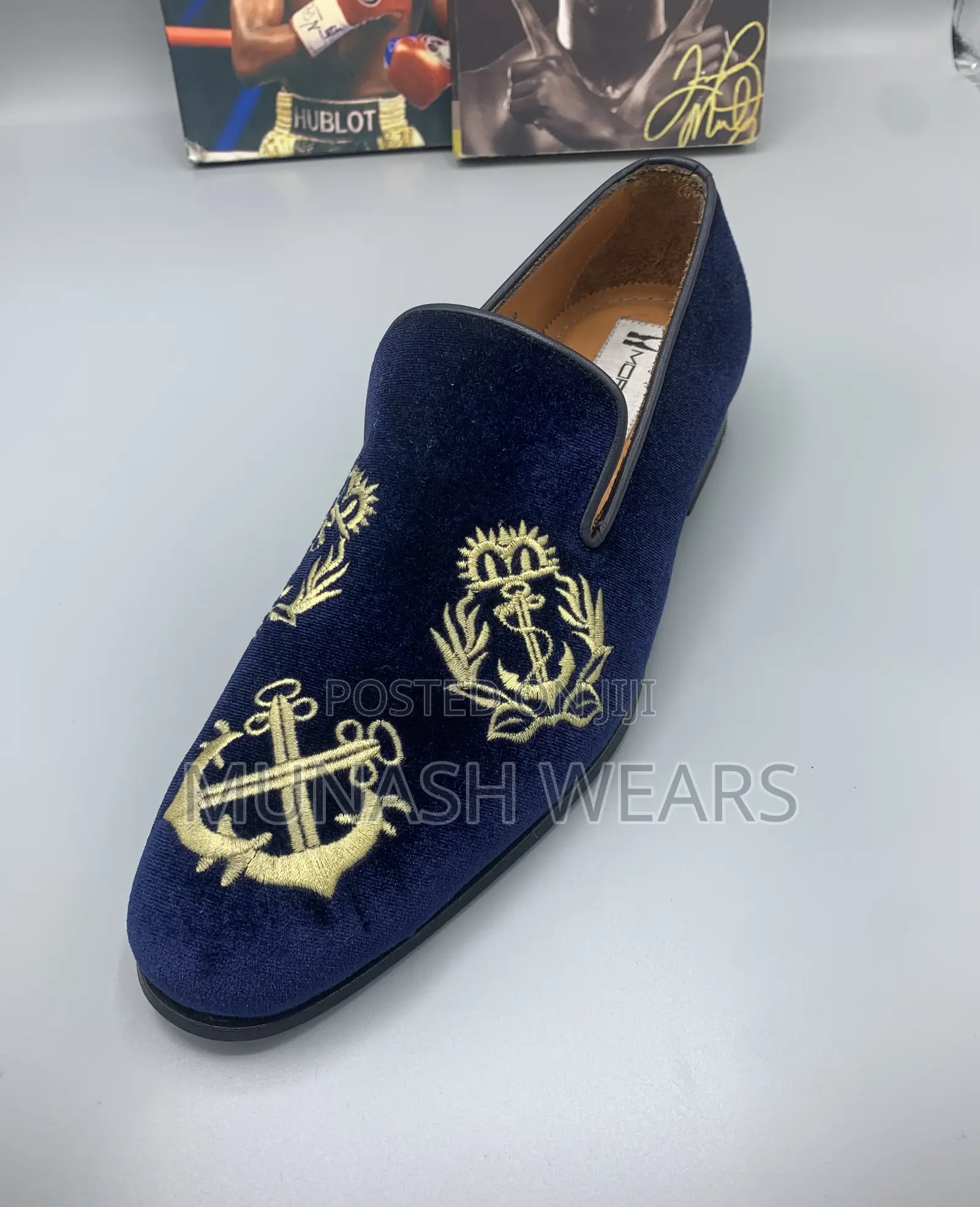 Luxury Italian Moreschi Velvet Shoe