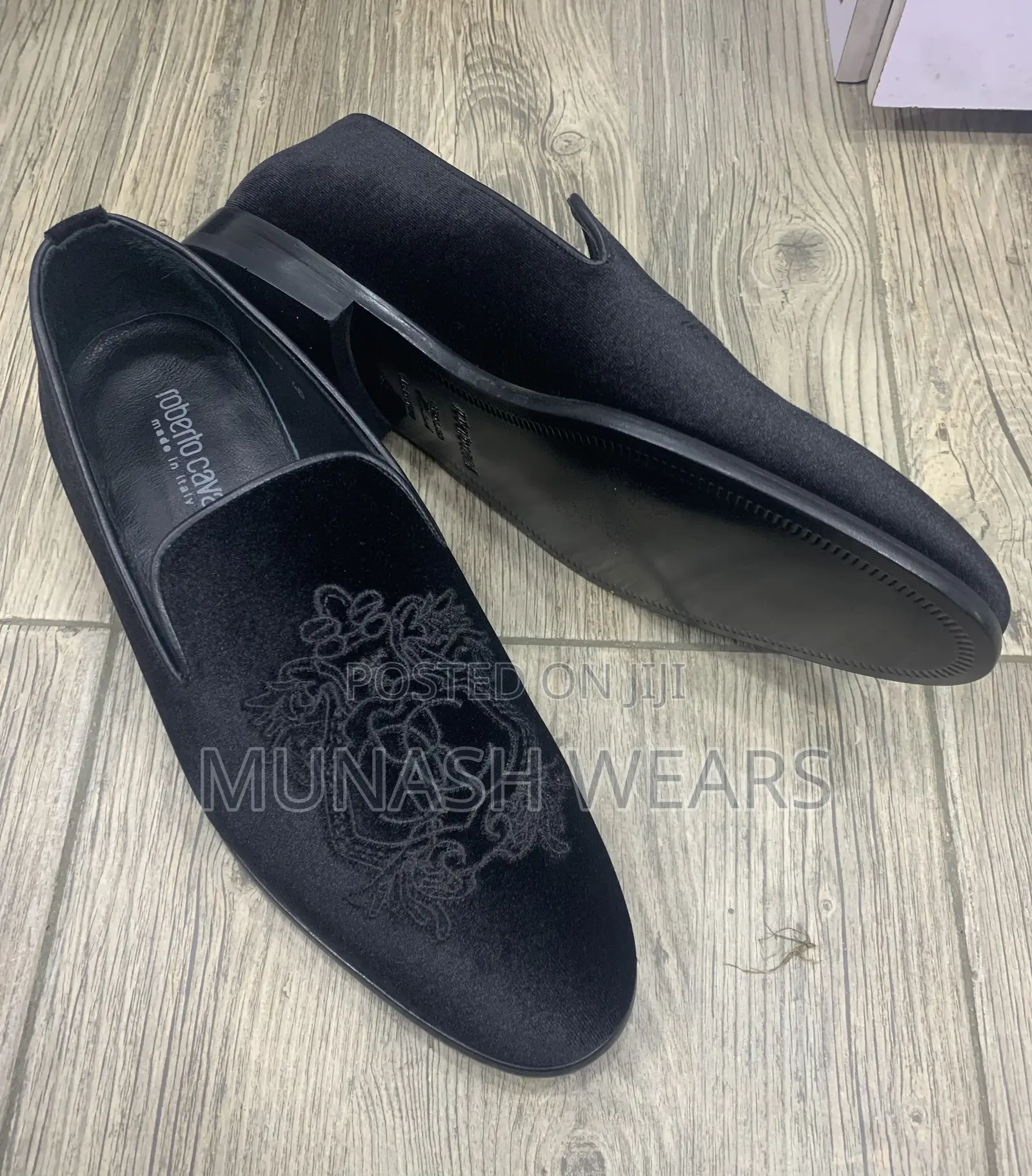 Velvet Italain Roberto Cavalli Shoe