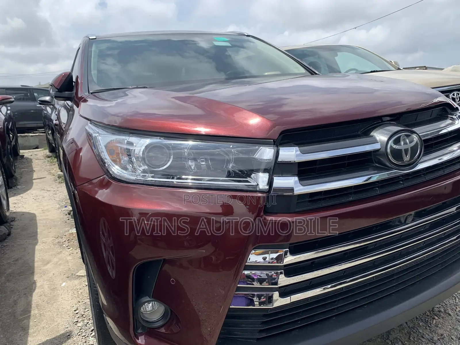 Toyota Highlander Limited Platinum 4x4 V6 (3.5L 6cyl 8A) 2017 Burgundy