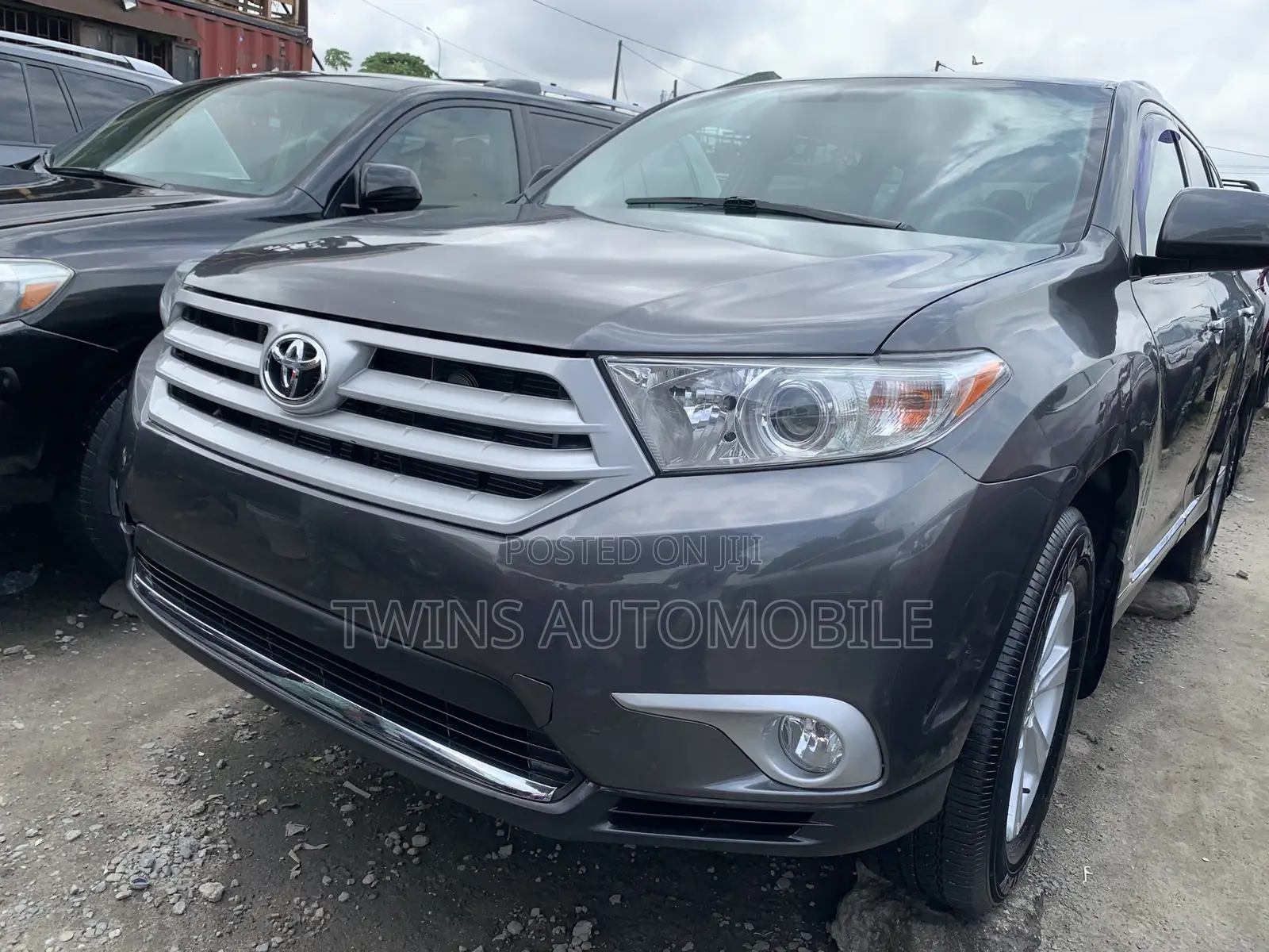 Toyota Highlander Limited 2012 Gray