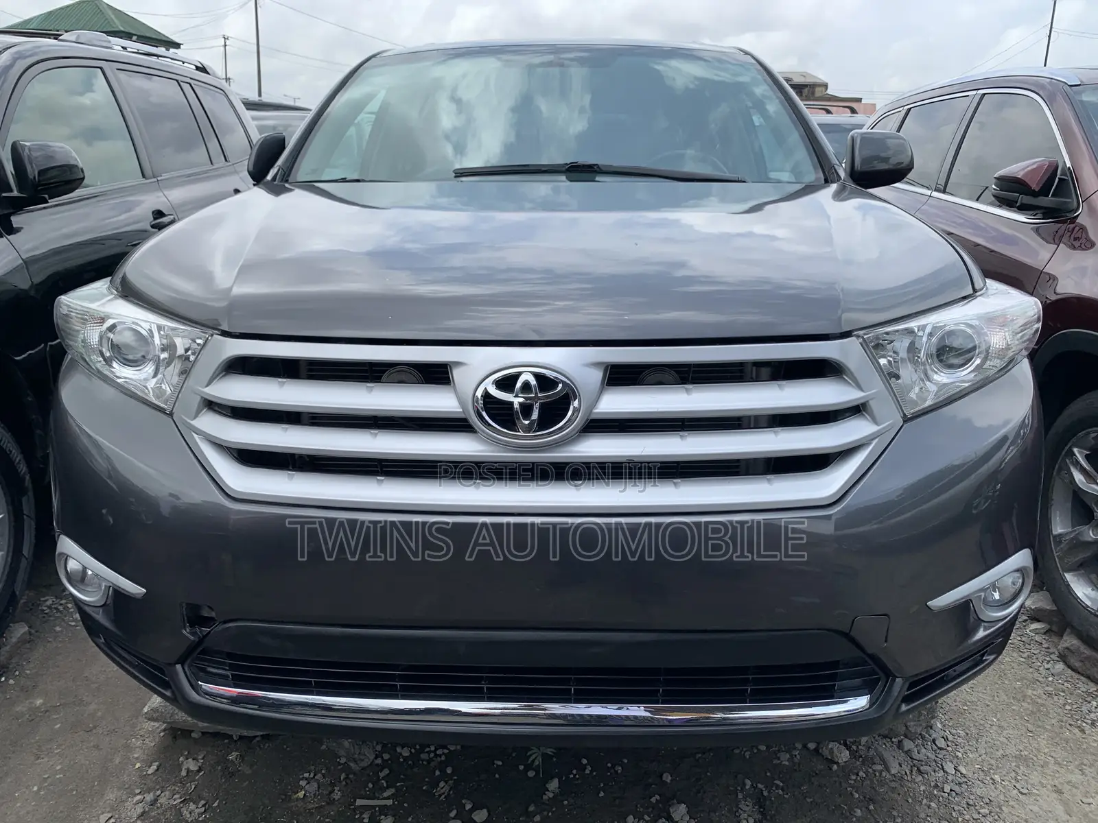 Toyota Highlander Limited 2012 Gray