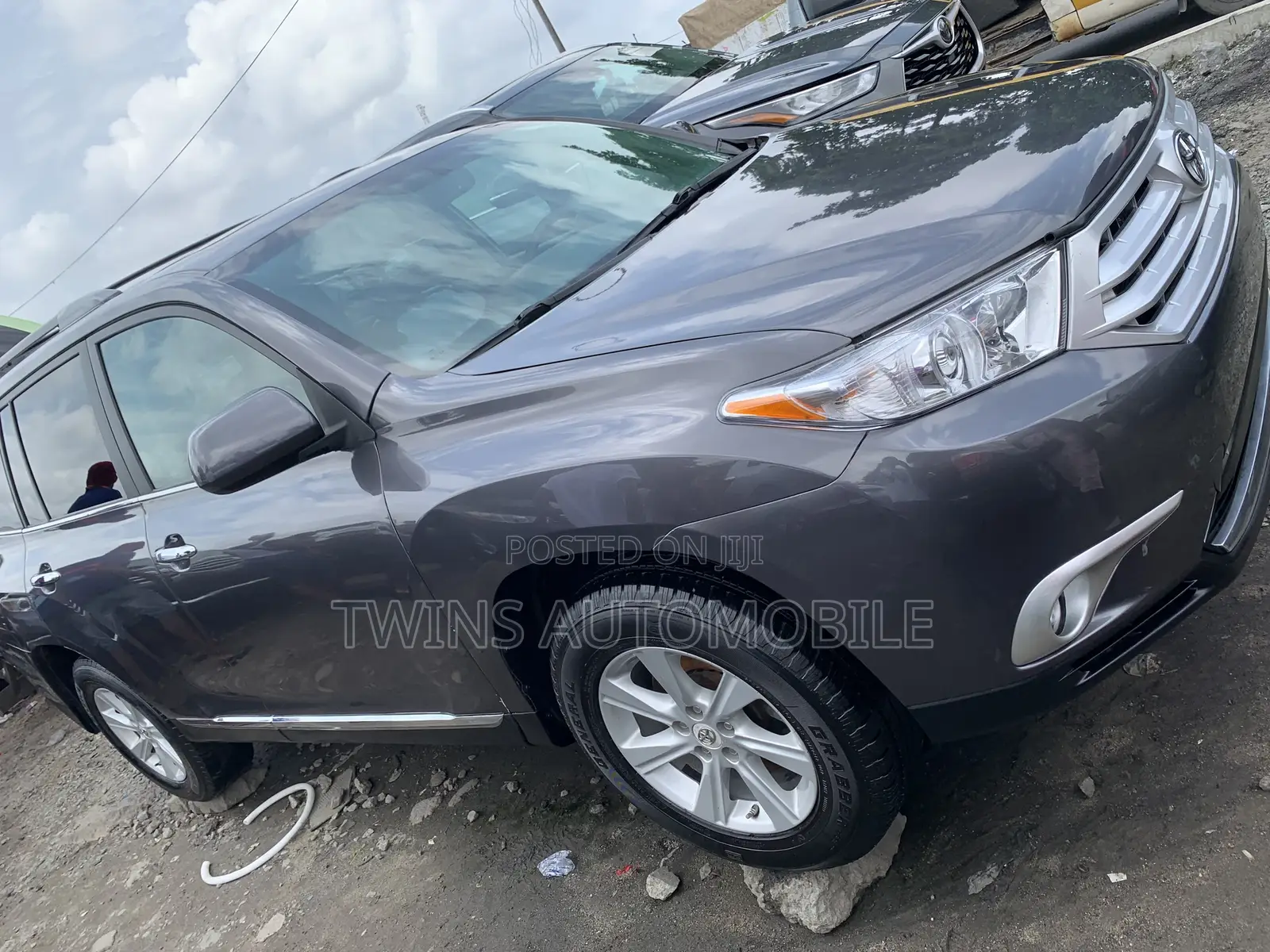 Toyota Highlander Limited 3.5l 4WD 2013 Gray