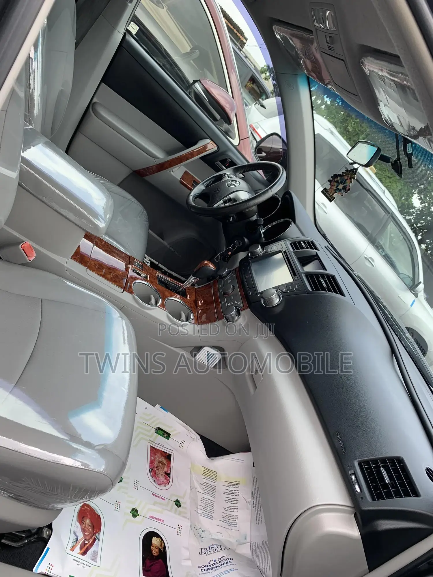 Toyota Highlander Limited 2012 Gray