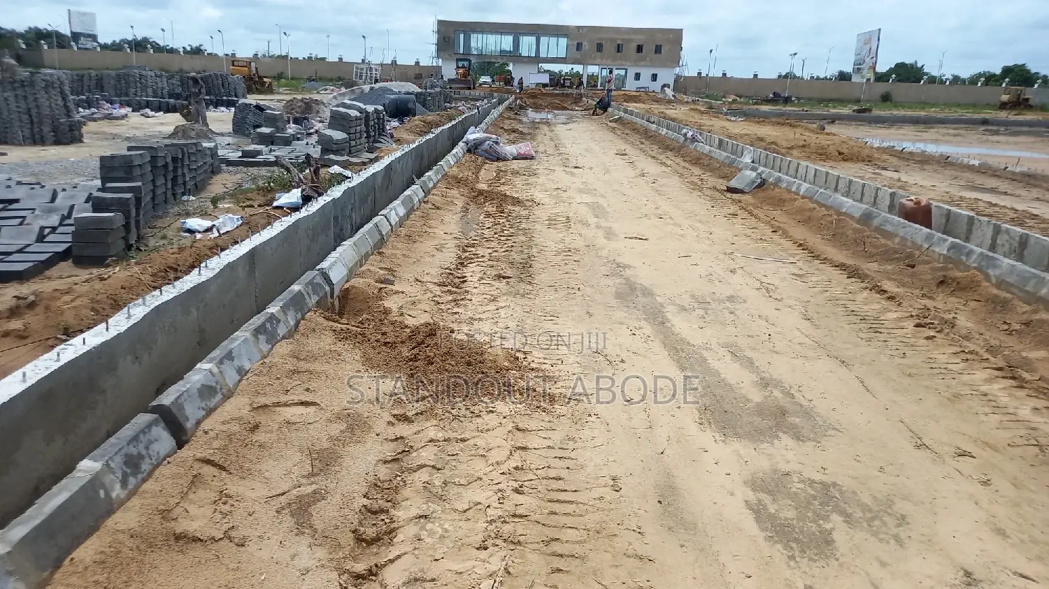 Buy Luxurious Plot of Land at Lekki Aviation Town