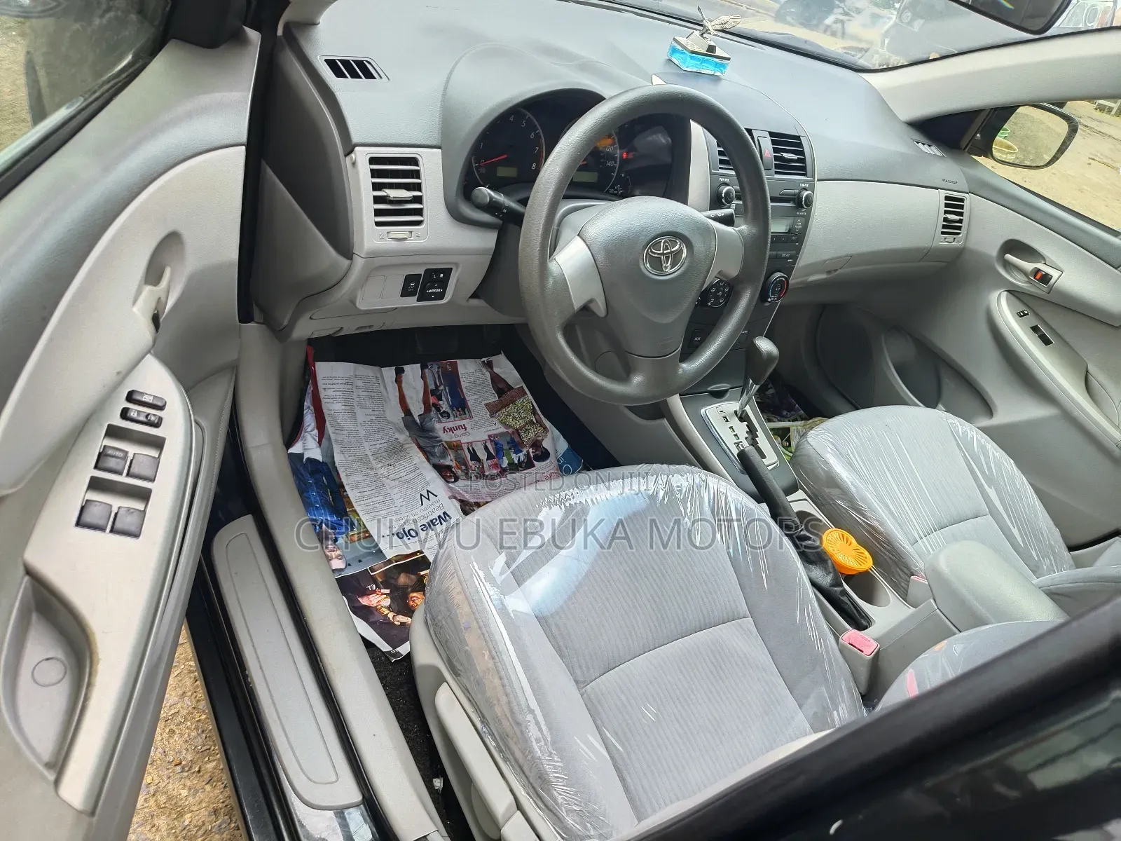 Toyota Corolla LE 4dr Sedan (1.8L 4cyl 4A) 2010 Black