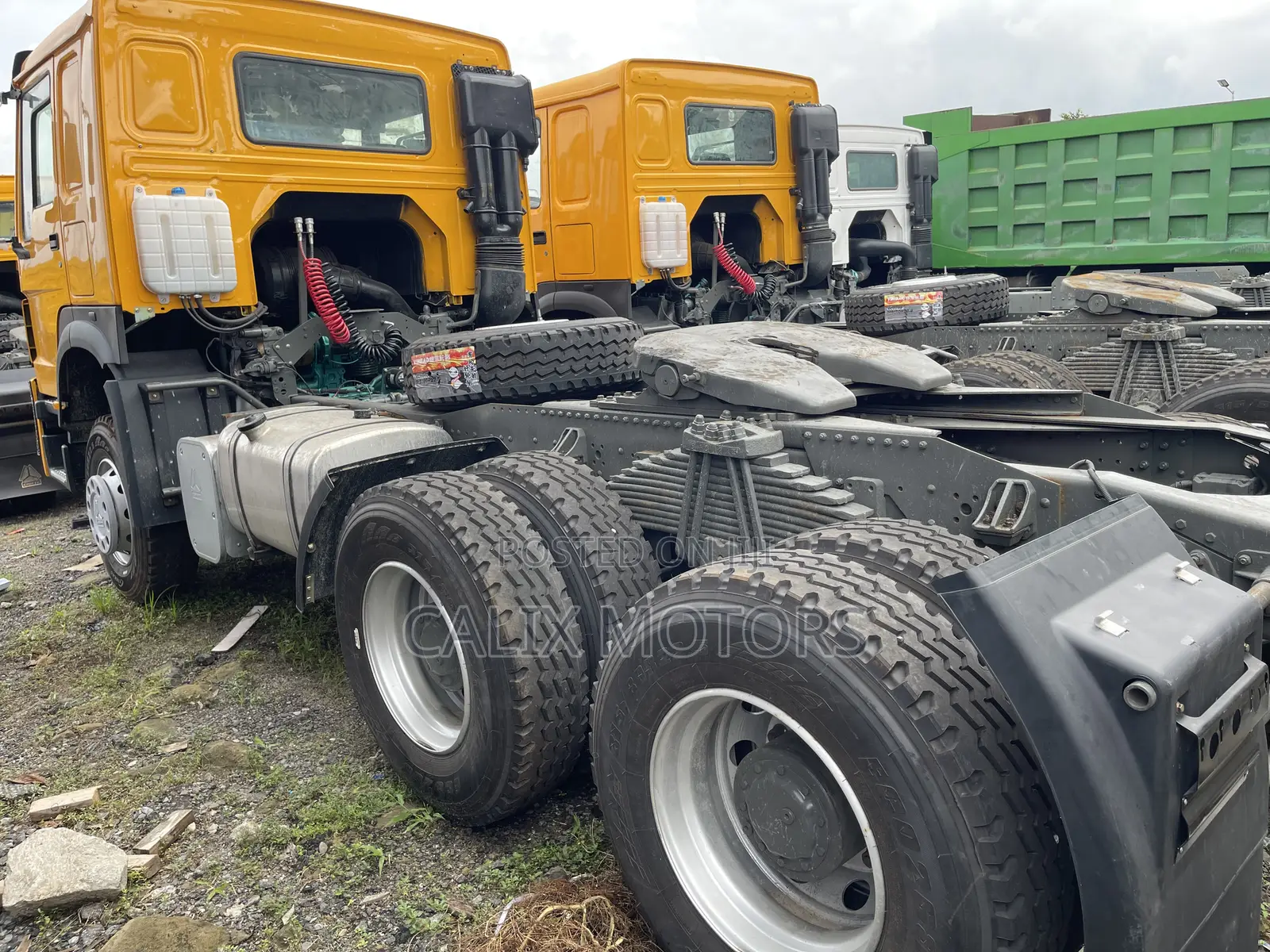 Foreign Used Howo Tractor Head.