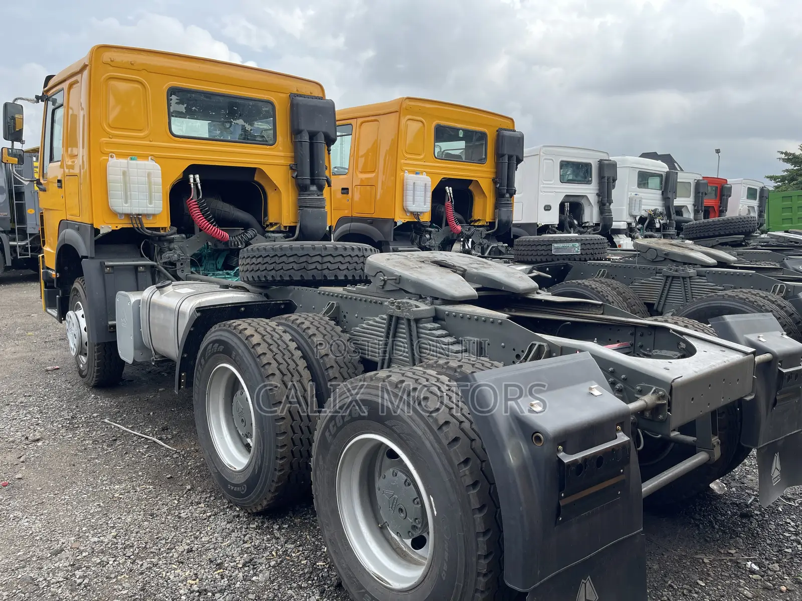 Foreign Used Howo Sinotruck Tractor Head.