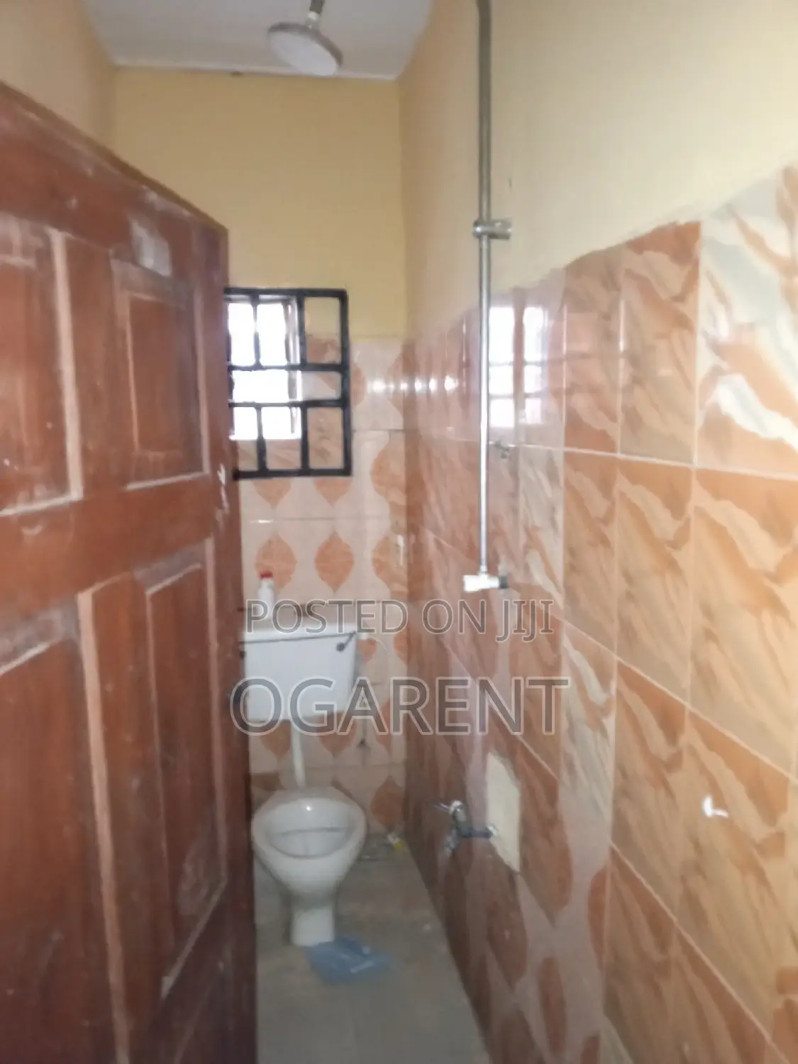 3bdrm Apartment in Ekea Via Guobadia, Benin City for rent