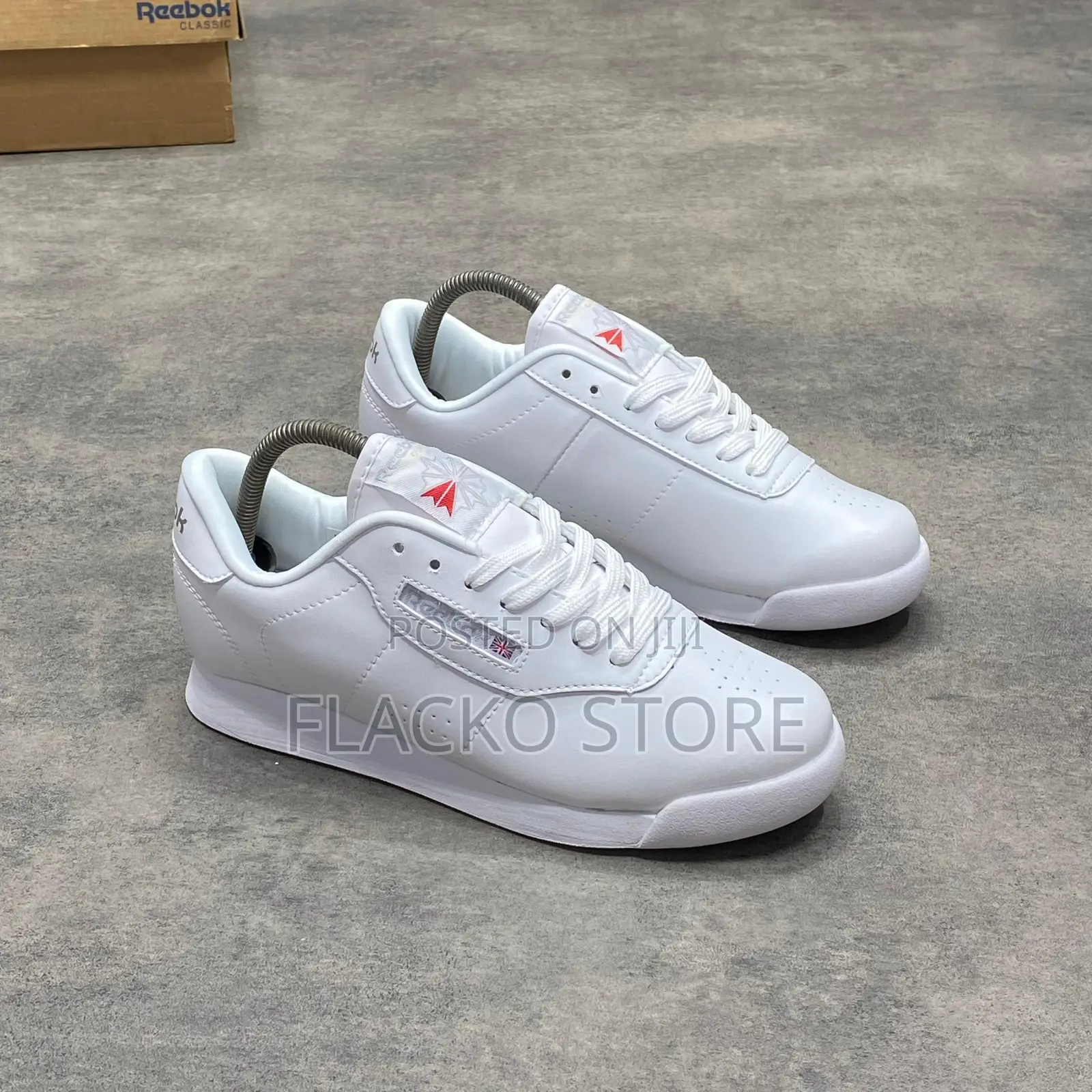 Original Reebok Royal Charm Sneakers