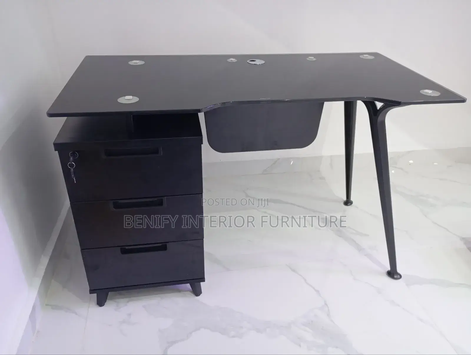 1.2 Meter Office Table With Glass Top