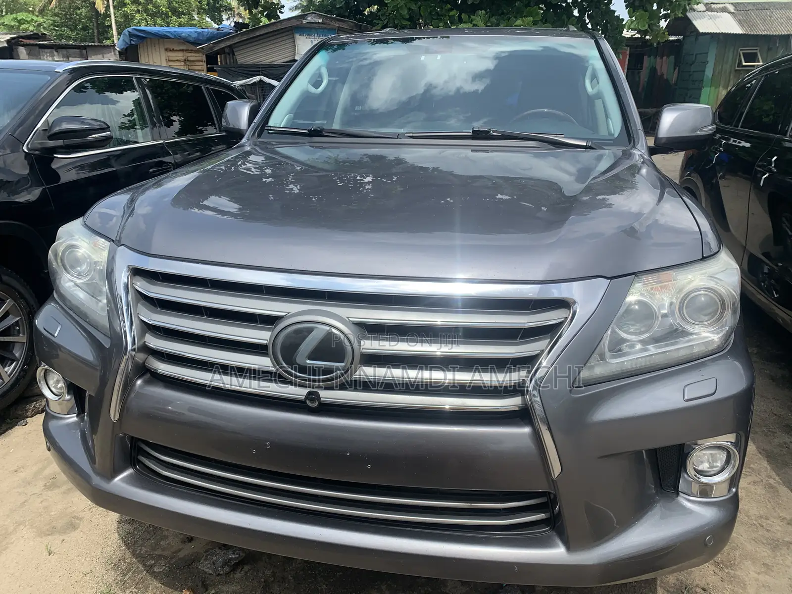 Lexus LX 570 AWD 2015 Gray