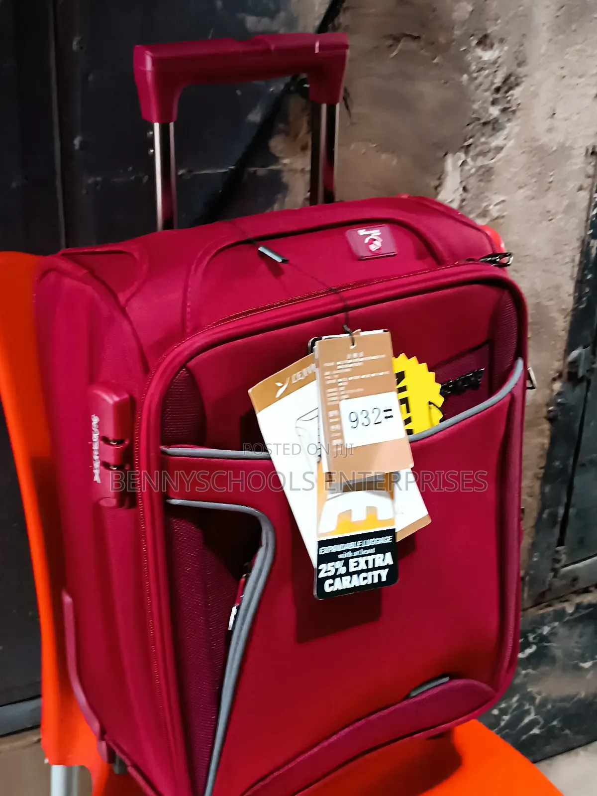 Mini Smallest Leaves King Travelling Luggage Box