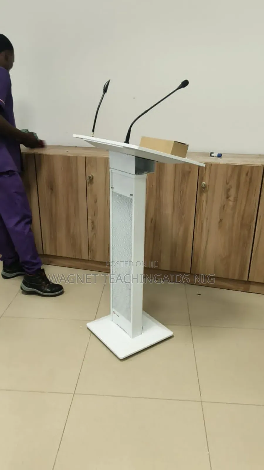 Payment On Delivery Column Lectern Podium