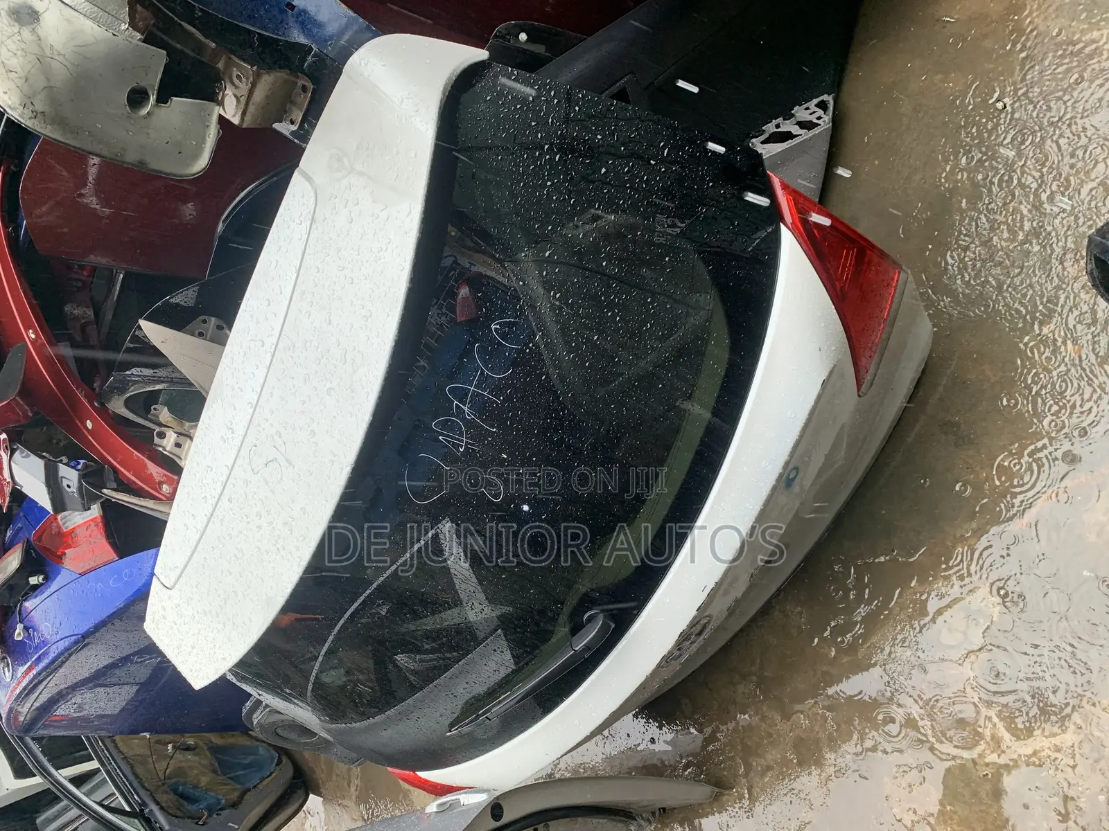 Complete Boot Venza 2010-15