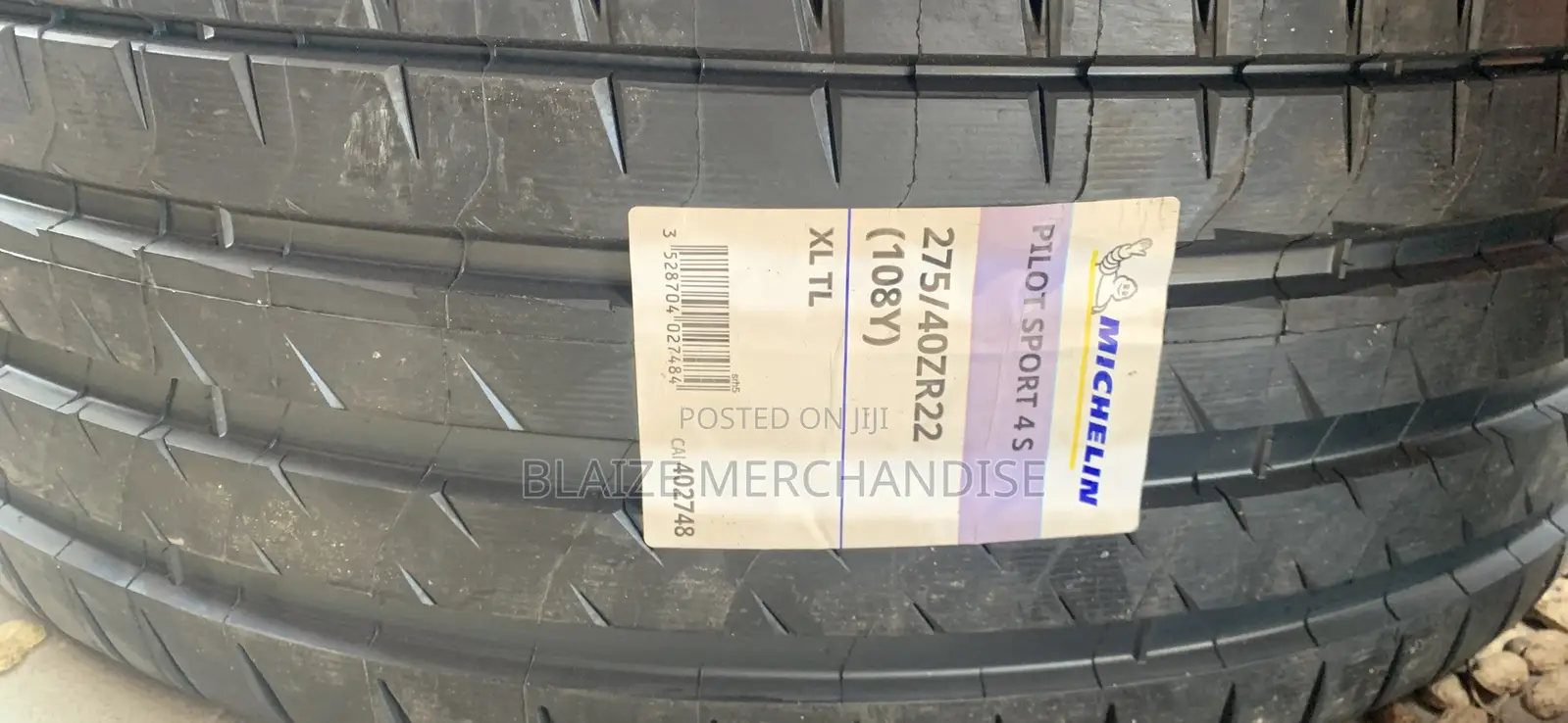 275/40zr22 Michelin Tyre
